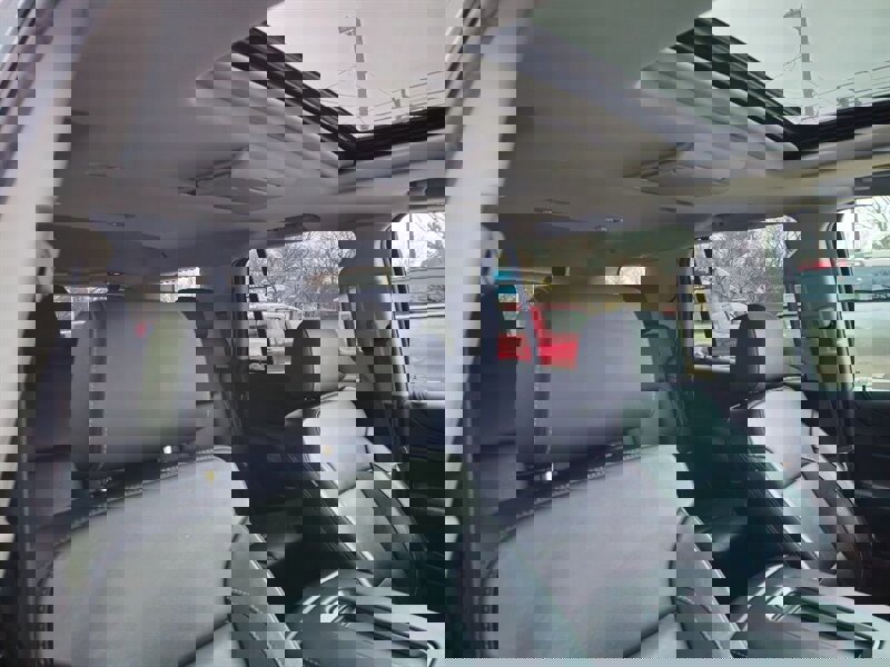 Used 2019 Chevrolet Tahoe LT image 17