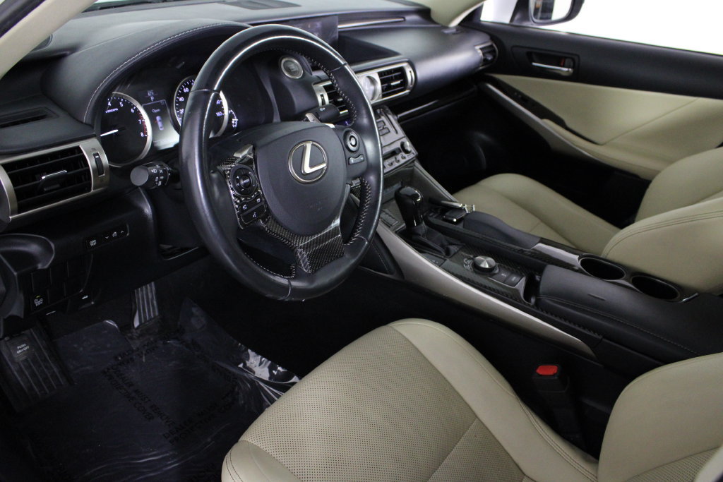 Used 2015 Lexus IS 250 AWD w/ Navigation System Package image 18