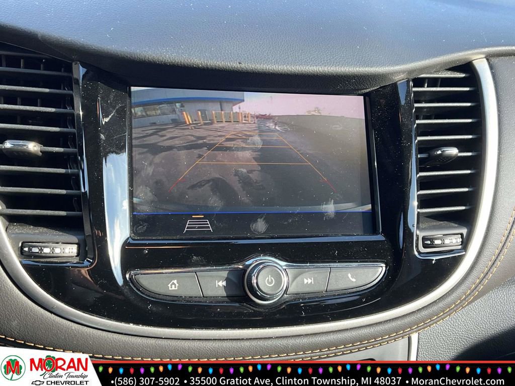 Certified 2022 Chevrolet Trax LT w/ Driver Confidence Package image 21