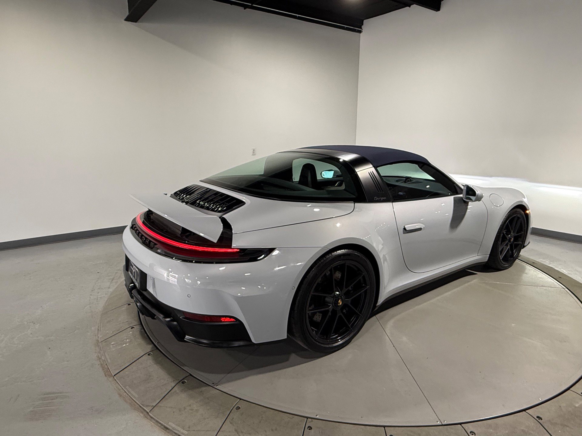 Used 2026 Porsche 911 Targa 4 GTS AWD/4WD image 28
