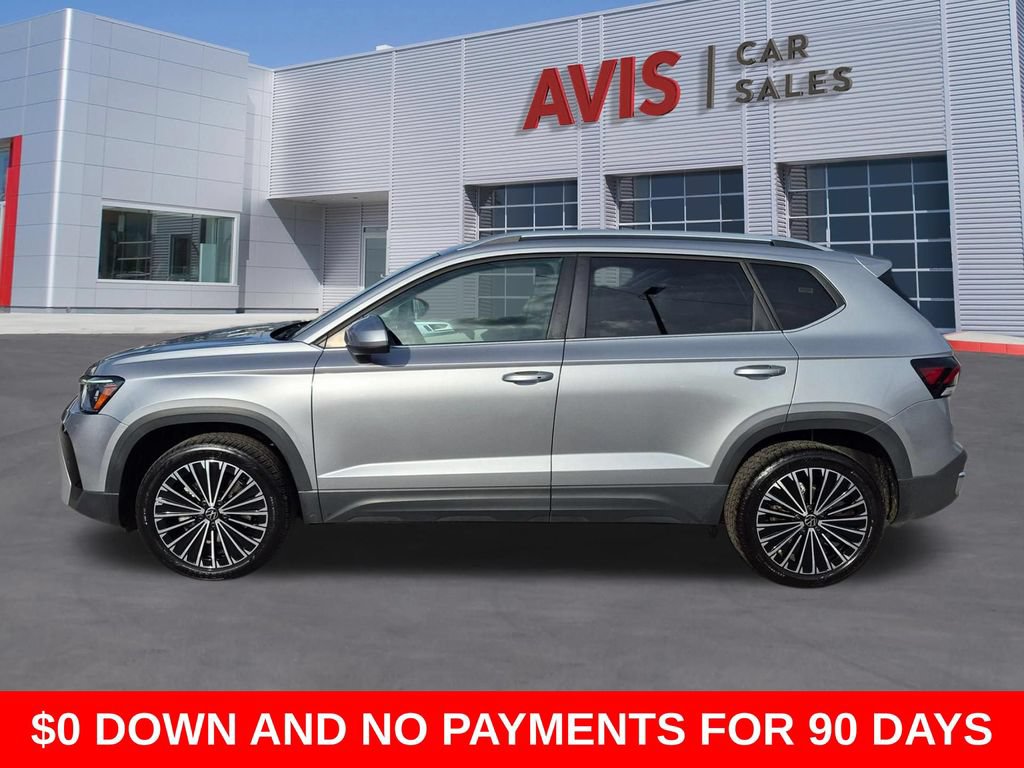 Used 2025 Volkswagen Taos SE FWD image 10