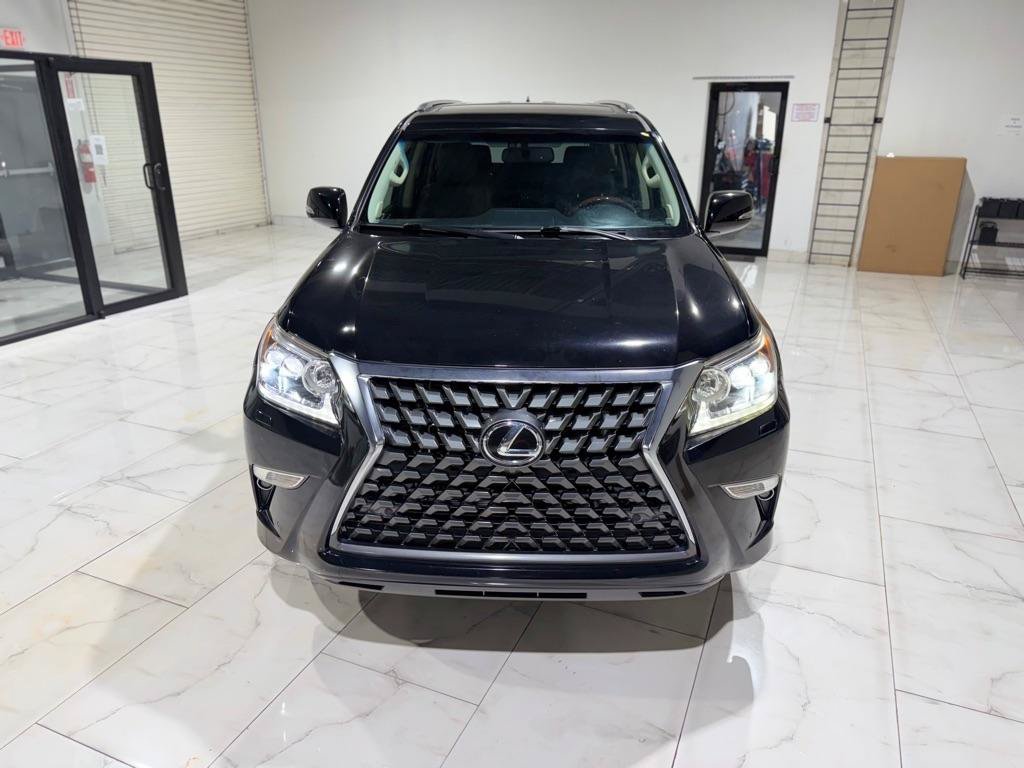 Used 2019 Lexus GX 460 Premium AWD/4WD image 2