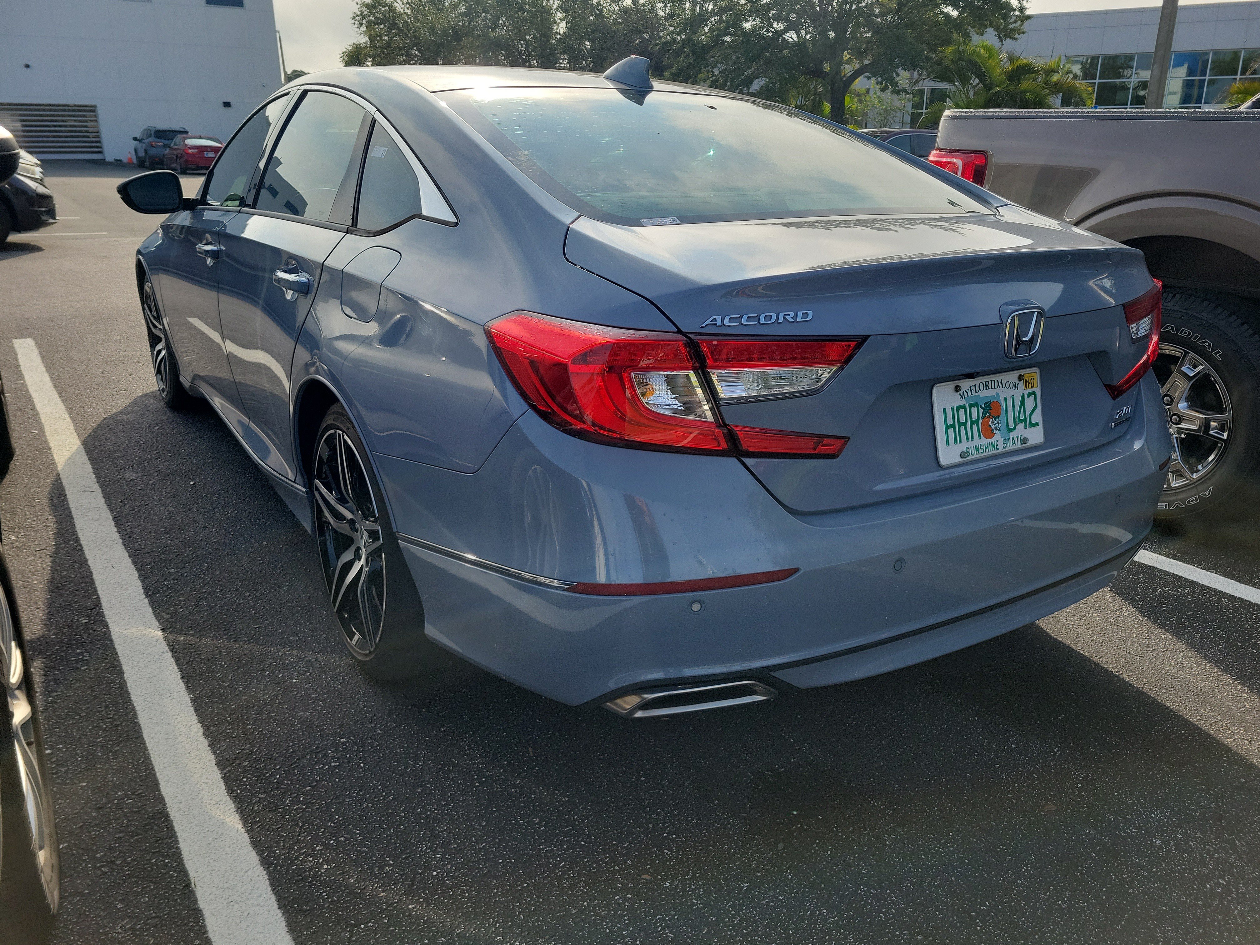 Used 2021 Honda Accord Touring image 8