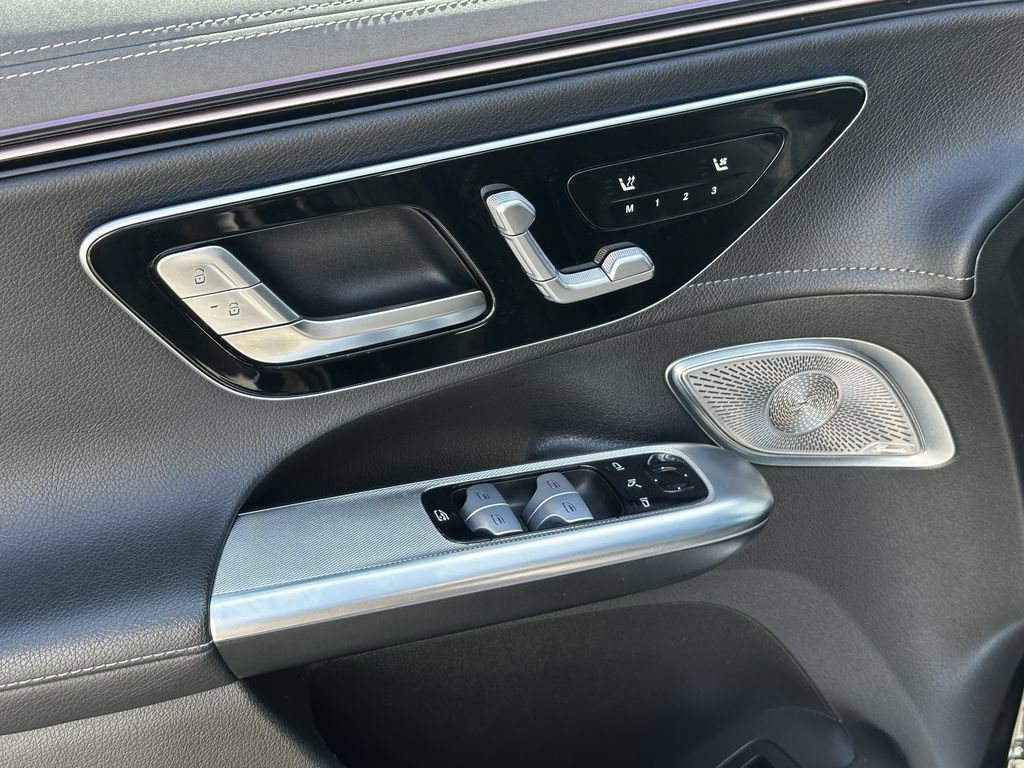 Certified 2023 Mercedes-Benz EQE 500 4MATIC SUV w/ Pinnacle Trim Package image 12