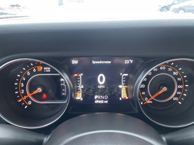 Used 2022 Jeep Wrangler Unlimited Sahara image 22