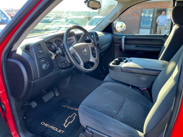 Used 2008 Chevrolet Silverado 1500 LT w/ Power Pack Plus image 13