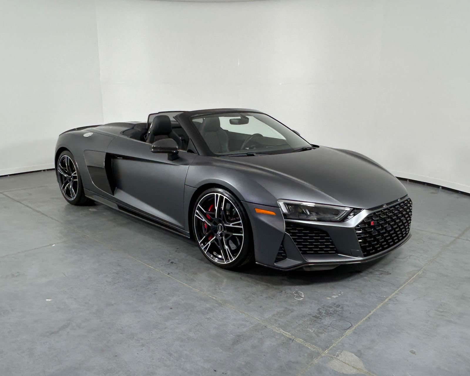 Used 2023 Audi R8 V10 performance image 3