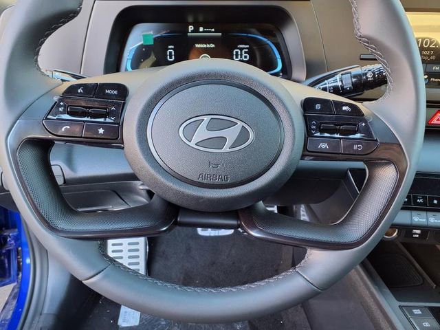 Used 2025 Hyundai Elantra Sport FWD image 9