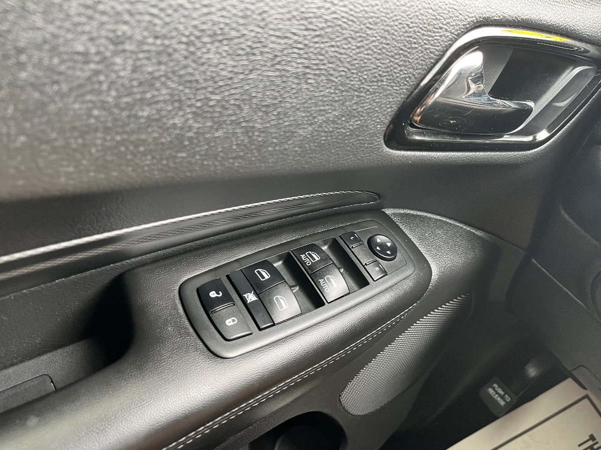 Used 2021 Dodge Durango GT w/ Blacktop Package RWD image 23