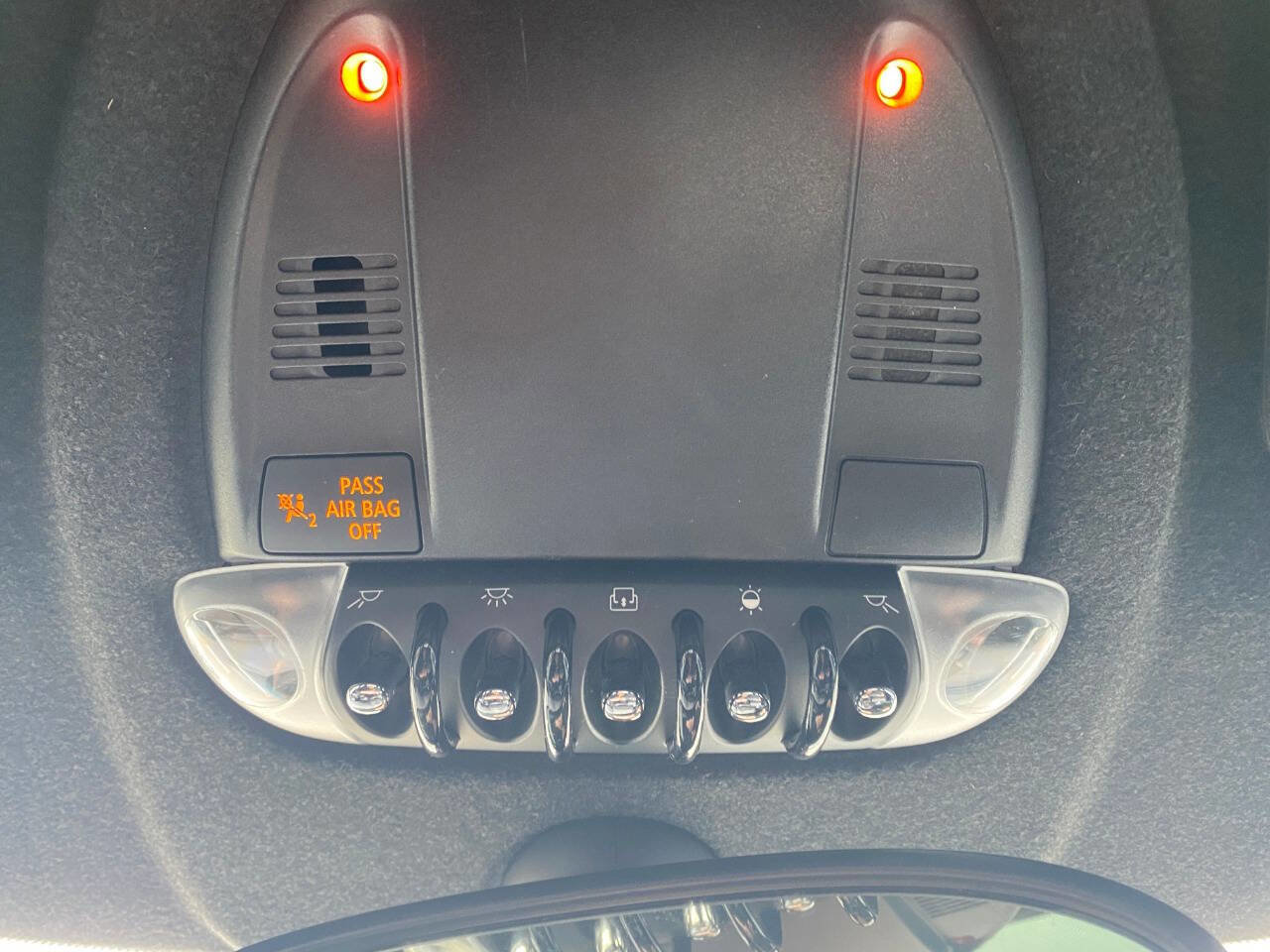 Used 2013 MINI Cooper S image 18