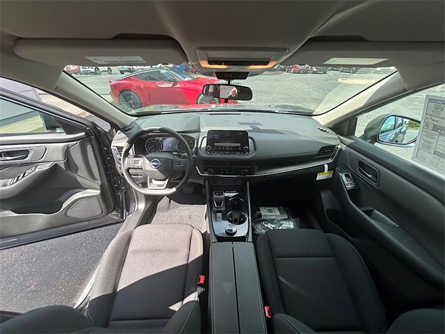 New 2026 Nissan Rogue S image 24