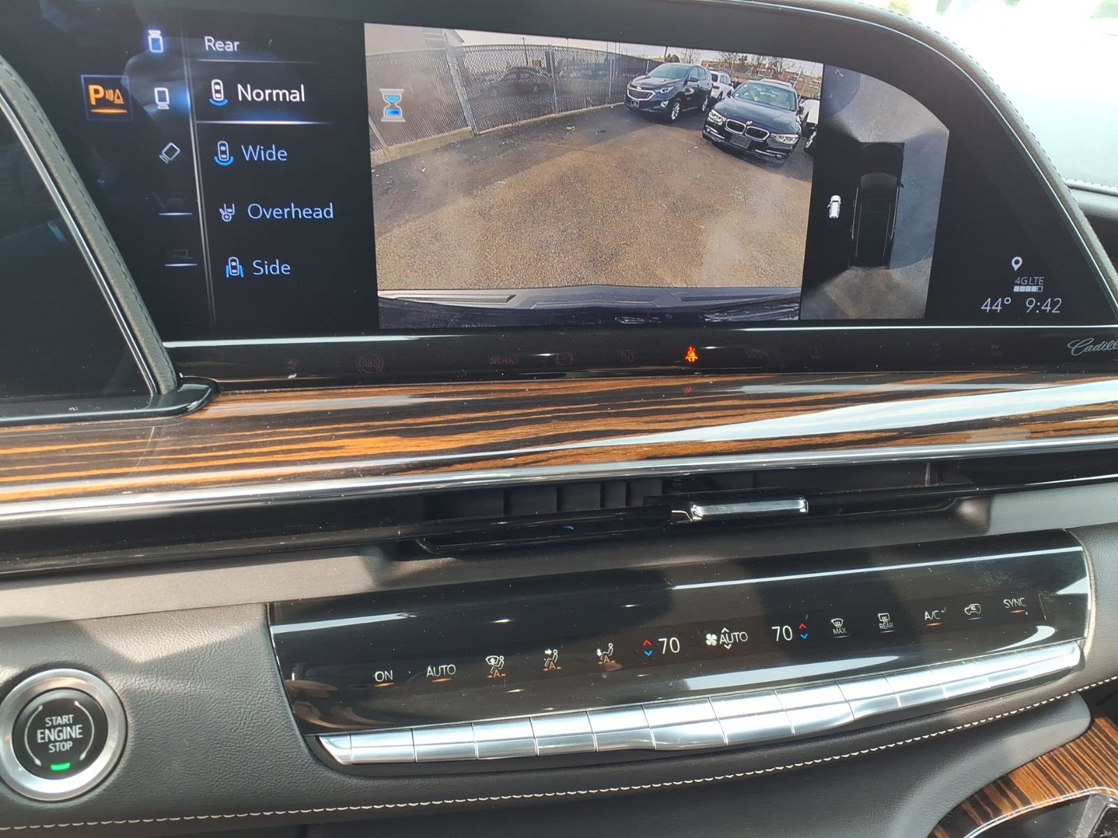 Certified 2022 Cadillac Escalade Luxury image 30