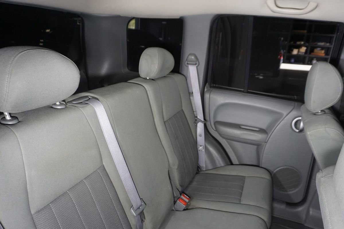 Used 2007 Jeep Liberty Limited AWD/4WD image 21