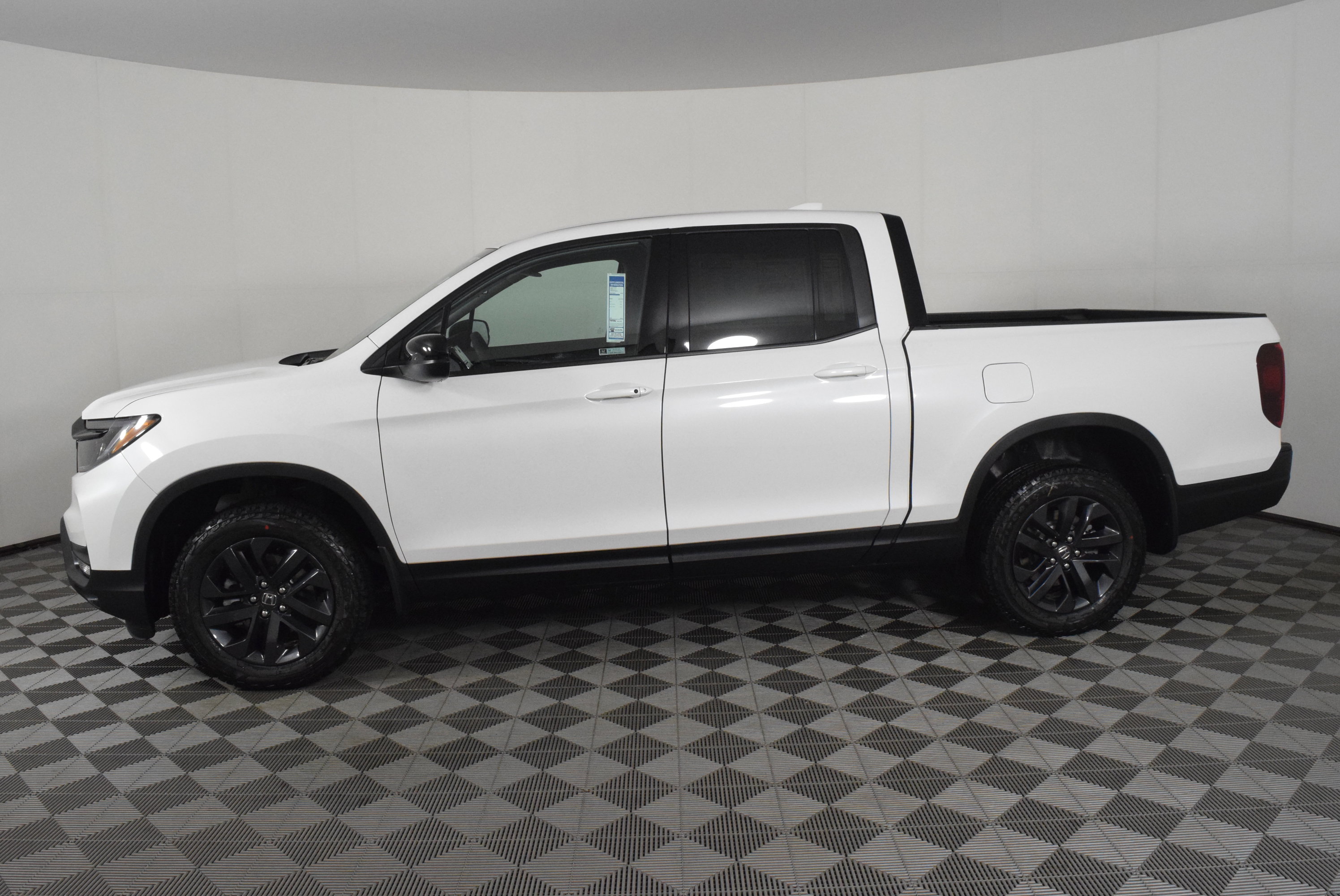 New 2026 Honda Ridgeline Sport image 9