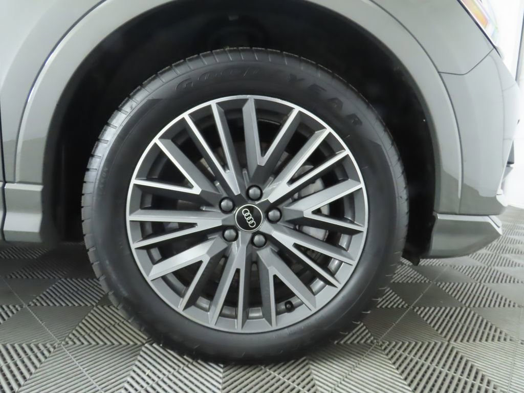 Used 2023 Audi Q3 2.0T Premium w/ Convenience Package image 33
