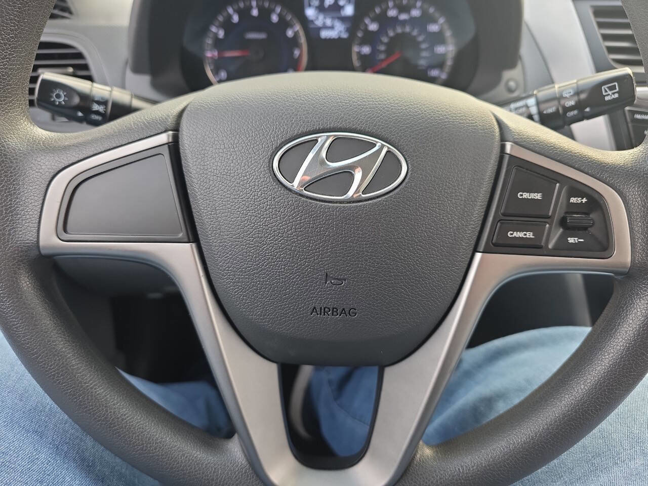 Used 2015 Hyundai Accent GS image 25