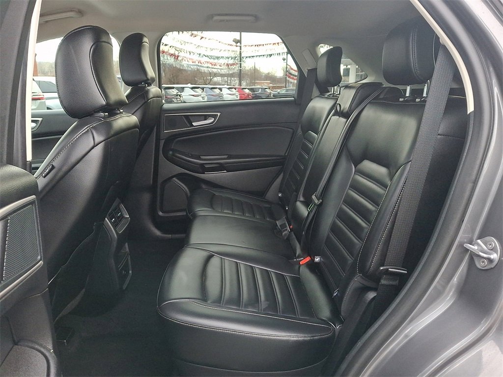 Used 2024 Ford Edge SEL image 12