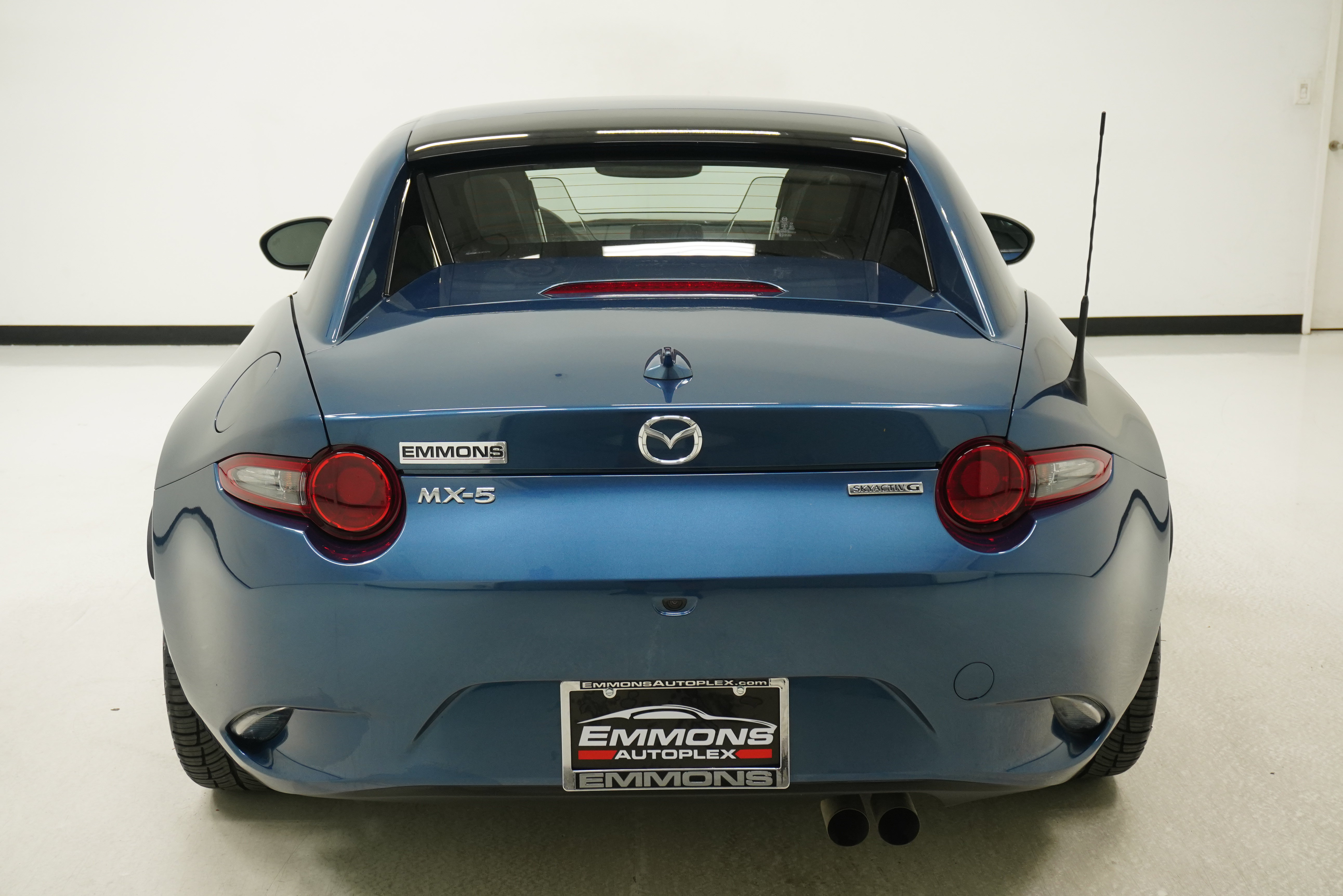 Used 2020 MAZDA MX-5 Miata RF Grand Touring RWD image 5