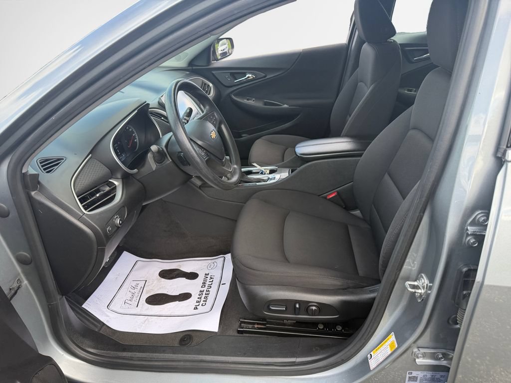 Certified 2024 Chevrolet Malibu LT FWD image 12