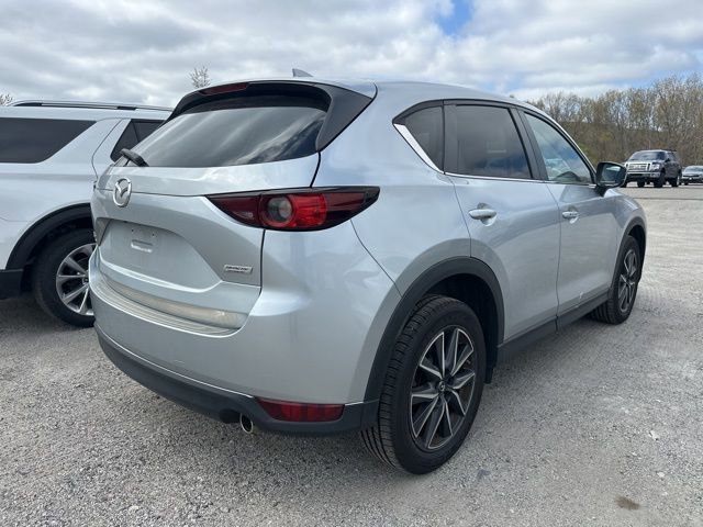 Used 2018 MAZDA CX-5 Touring w/ Preferred Equipment Package AWD/4WD image 5