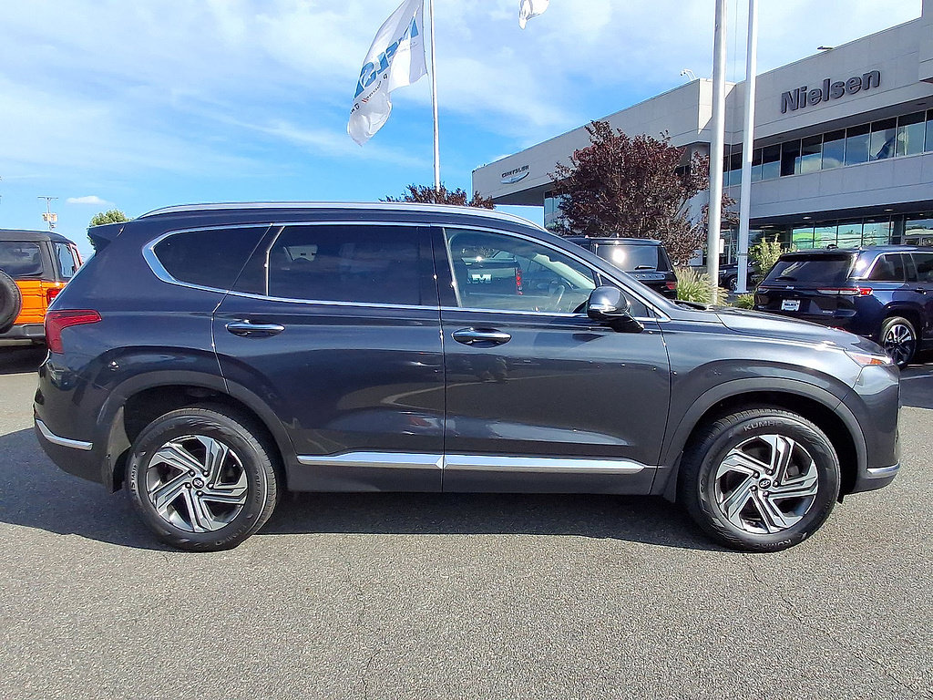 Used 2023 Hyundai Santa Fe SEL w/ Premium Package AWD/4WD image 9