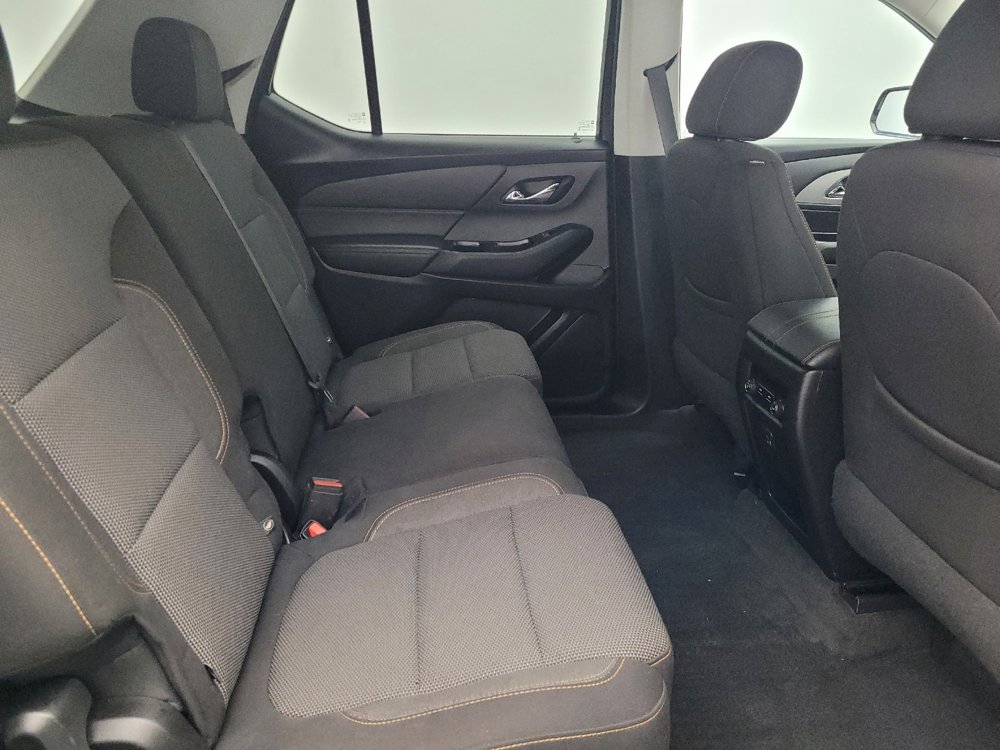 Used 2019 Chevrolet Traverse LT image 19