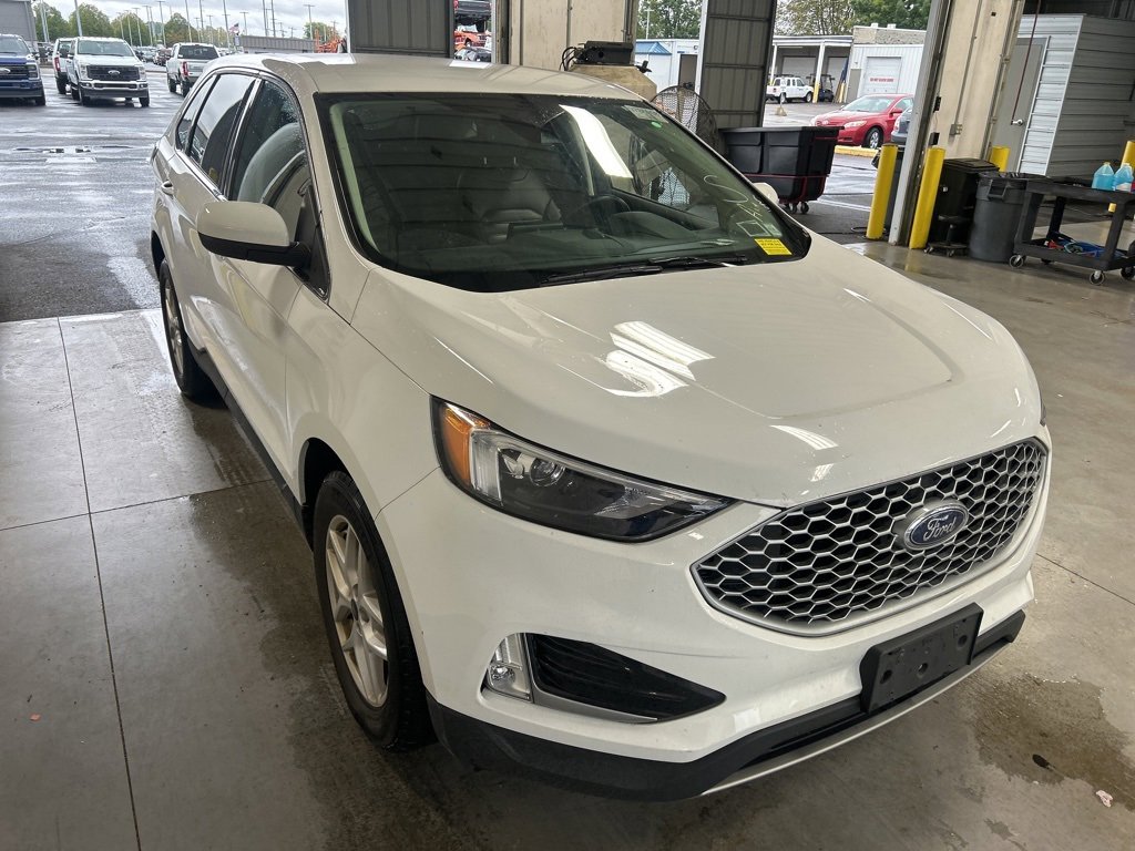Used 2023 Ford Edge SEL w/ Convenience Package