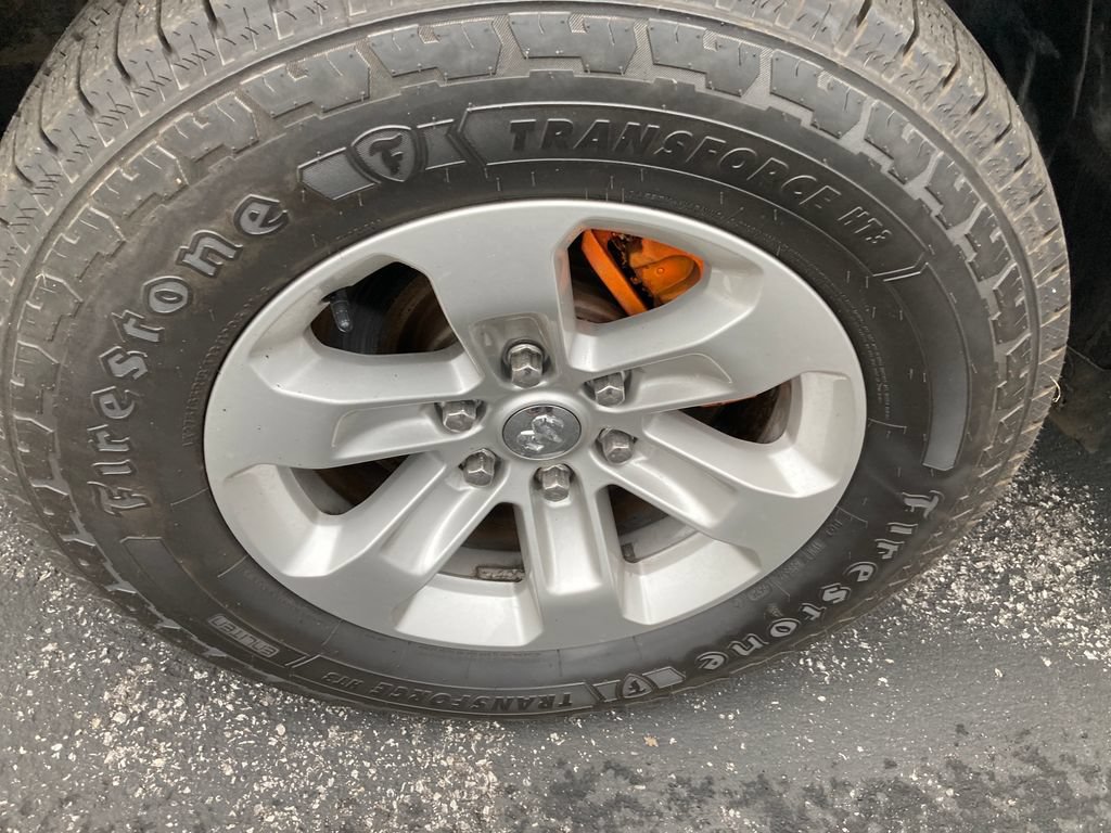 Used 2019 RAM 1500 Big Horn AWD/4WD image 34