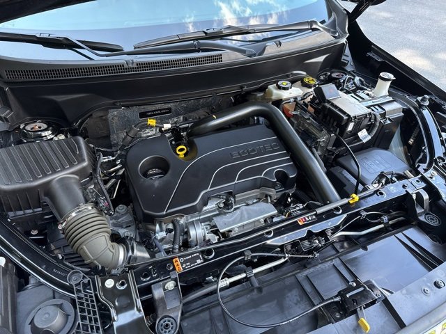 Used 2024 GMC Terrain SLT image 36