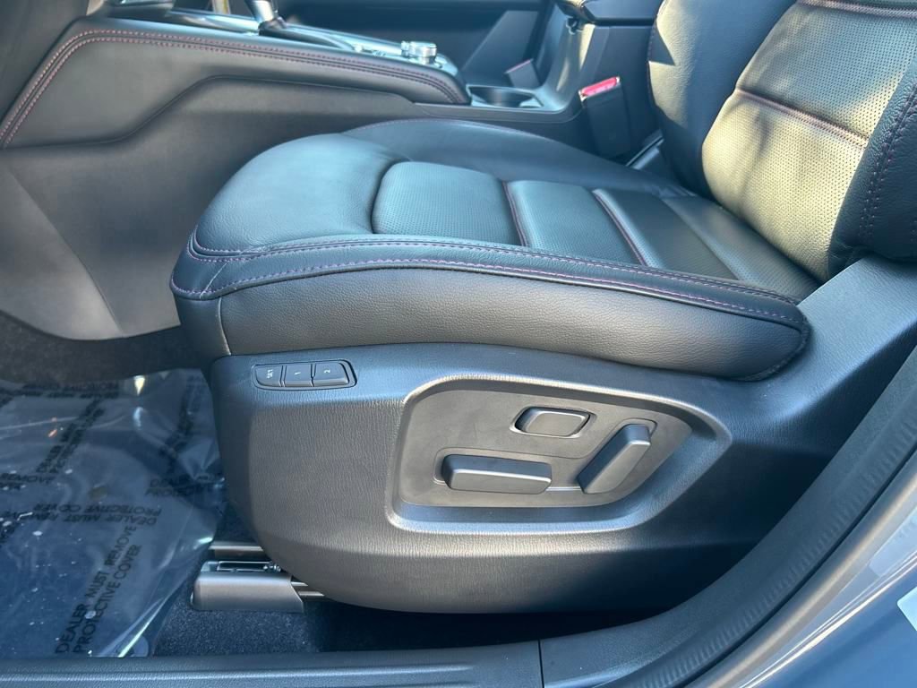 New 2025 MAZDA CX-5 Carbon Edition image 15