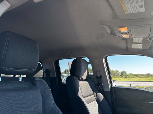 Used 2022 Nissan Frontier SV AWD/4WD image 33