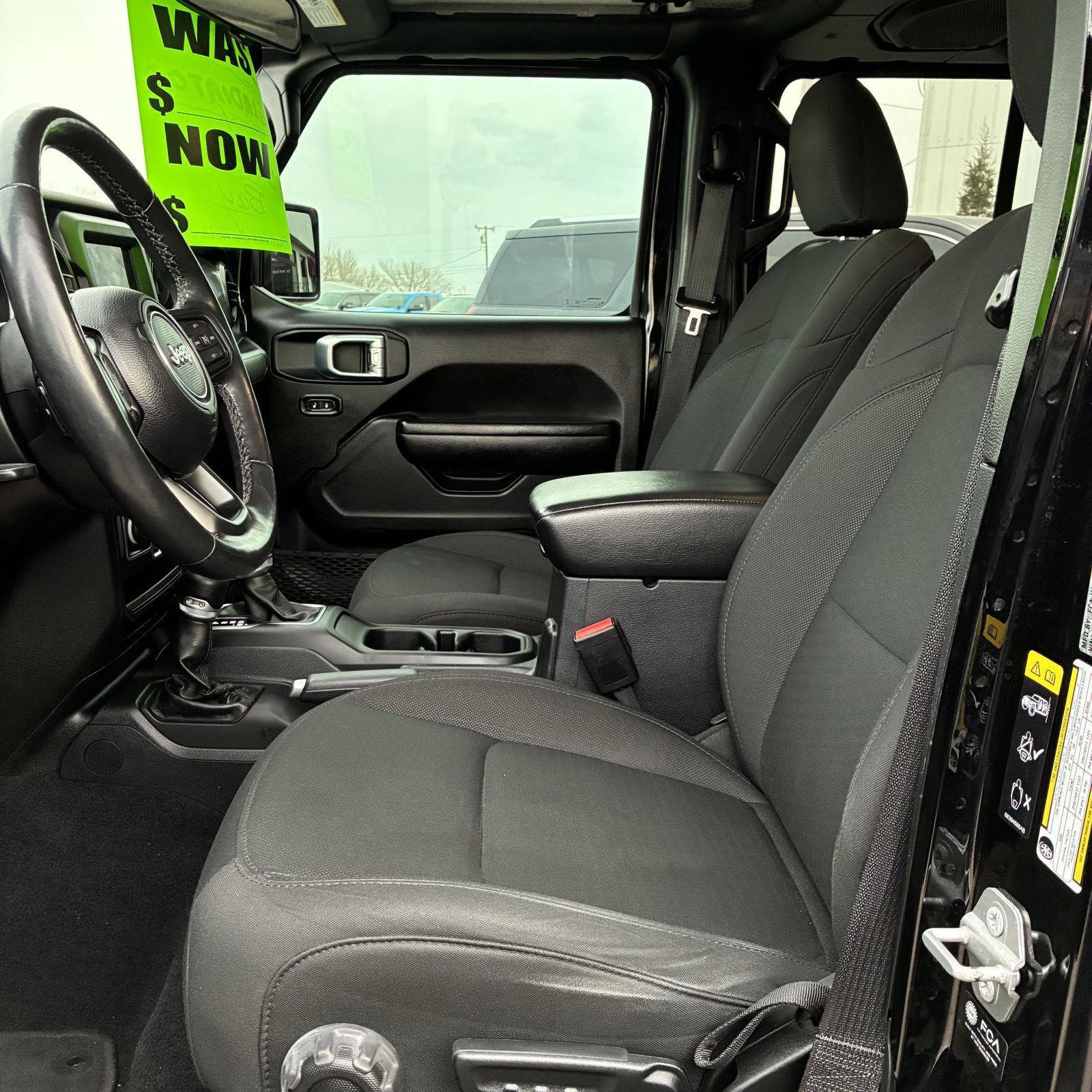 Used 2021 Jeep Gladiator Sport image 7