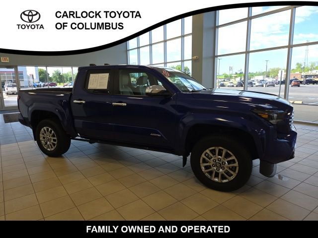 Used 2025 Toyota Tacoma Limited AWD/4WD image 6