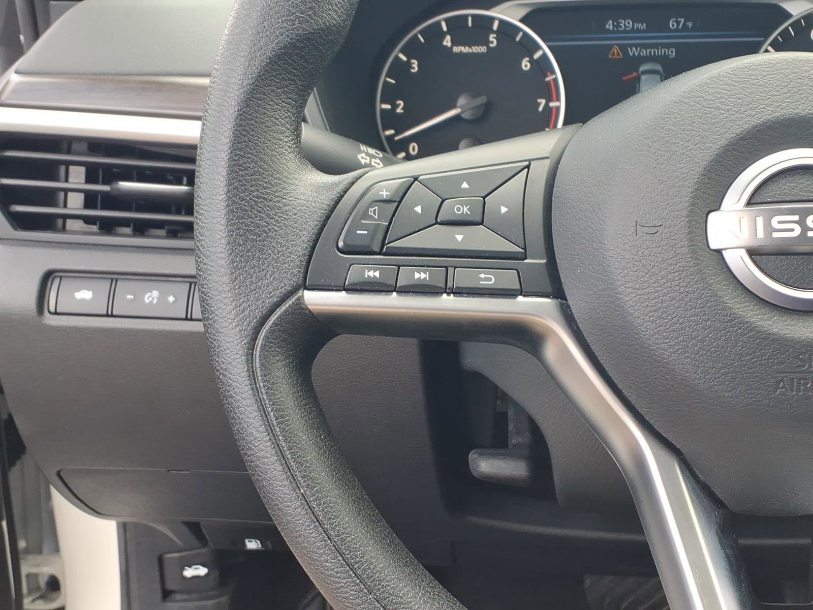 Used 2023 Nissan Altima 2.5 SV AWD/4WD image 17