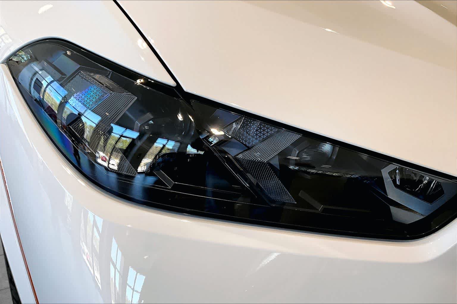 New 2026 BMW X5 M Competition w/ Executive Package AWD/4WD image 13