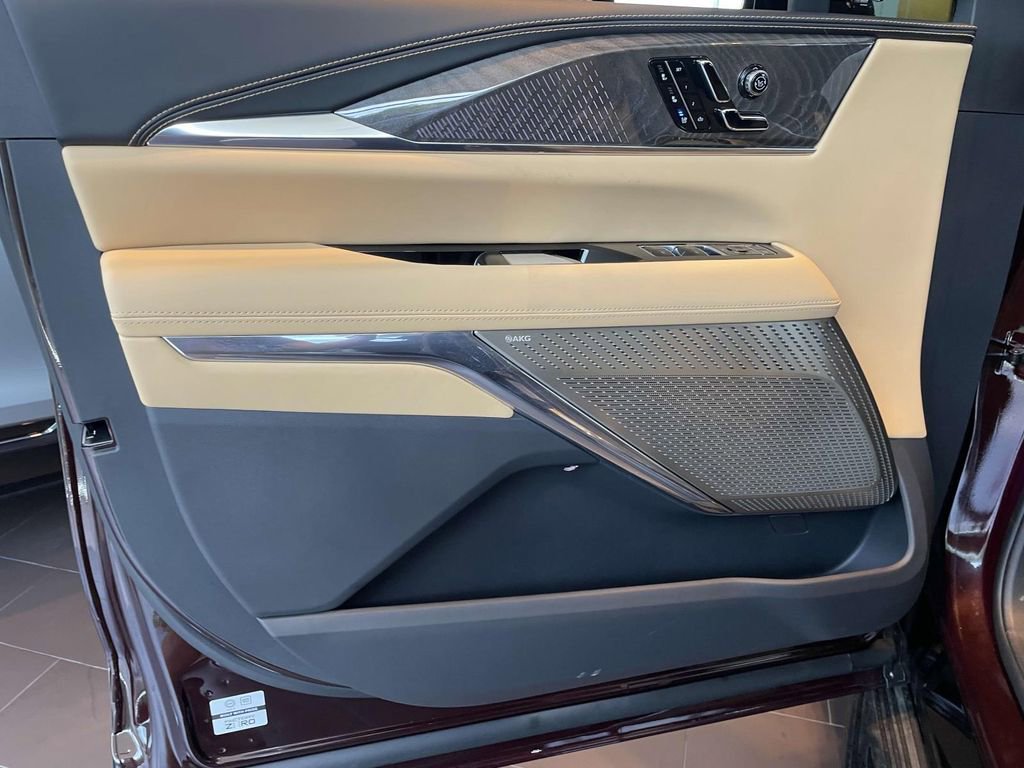 New 2025 Cadillac Escalade IQ Sport 2 image 15