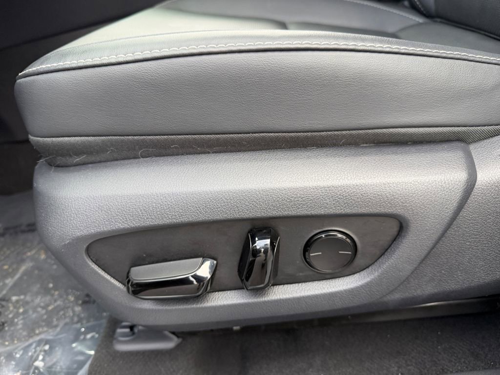 Used 2024 Lexus RX 350 Premium w/ Cold Area Package AWD/4WD image 16