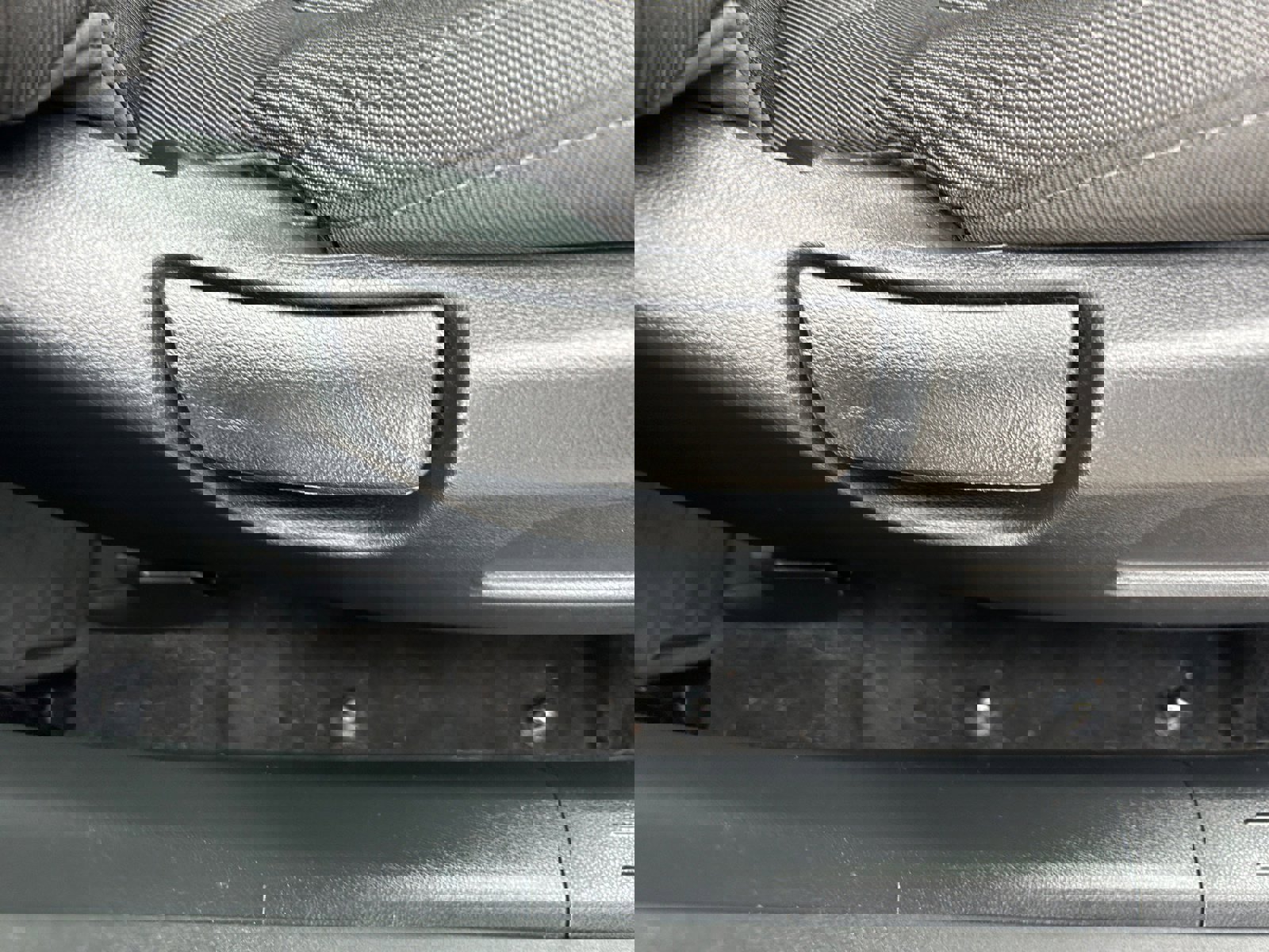 Used 2025 Hyundai Santa Cruz SE image 32