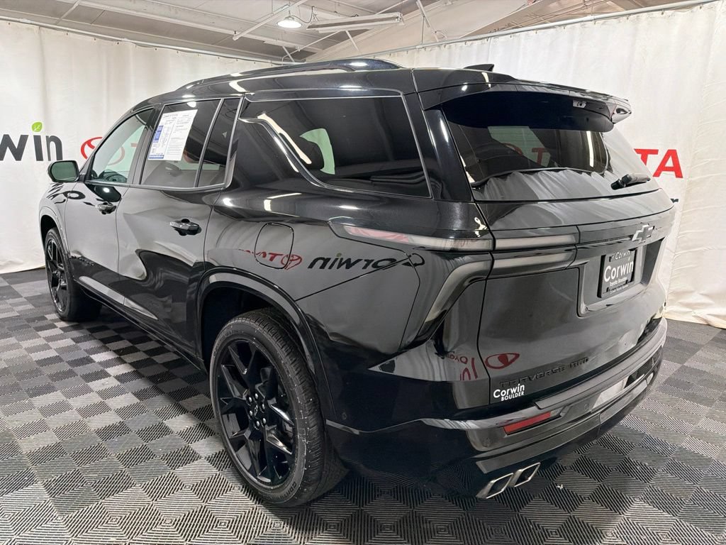 Used 2024 Chevrolet Traverse RS w/ LPO, Floor Liner Package AWD/4WD image 5