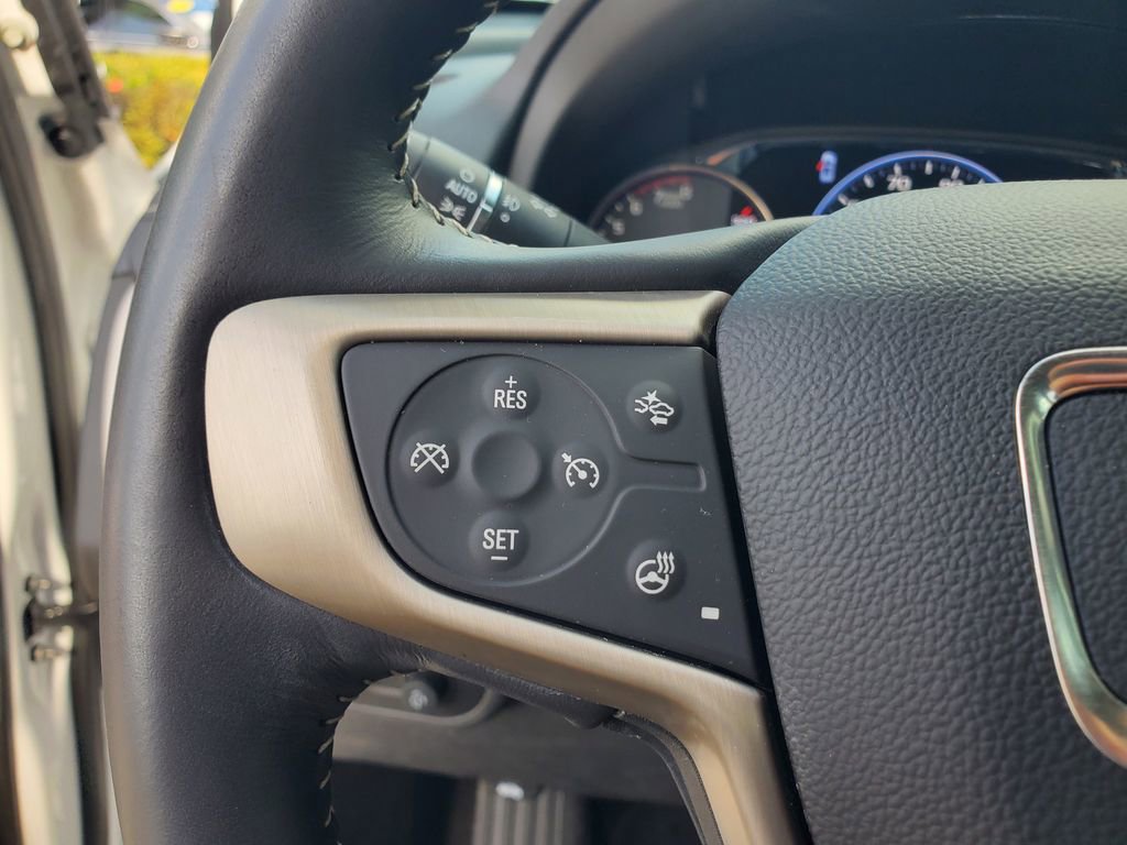 Used 2022 GMC Terrain Denali image 24