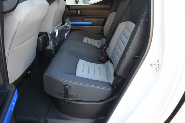 New 2026 Toyota Tacoma TRD Off-Road image 11