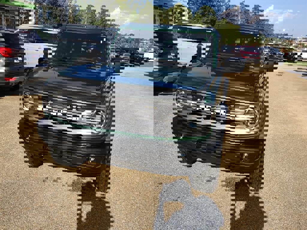 Used 2024 Ford Bronco Big Bend image 2