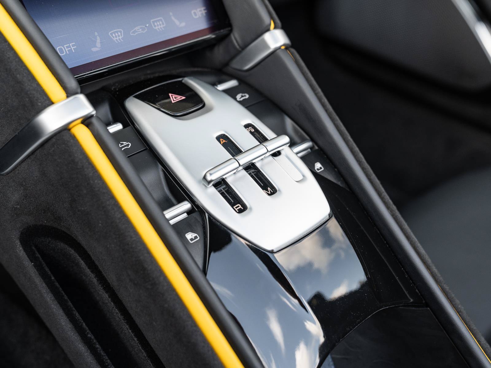 Used 2025 Ferrari Roma Spider RWD image 36
