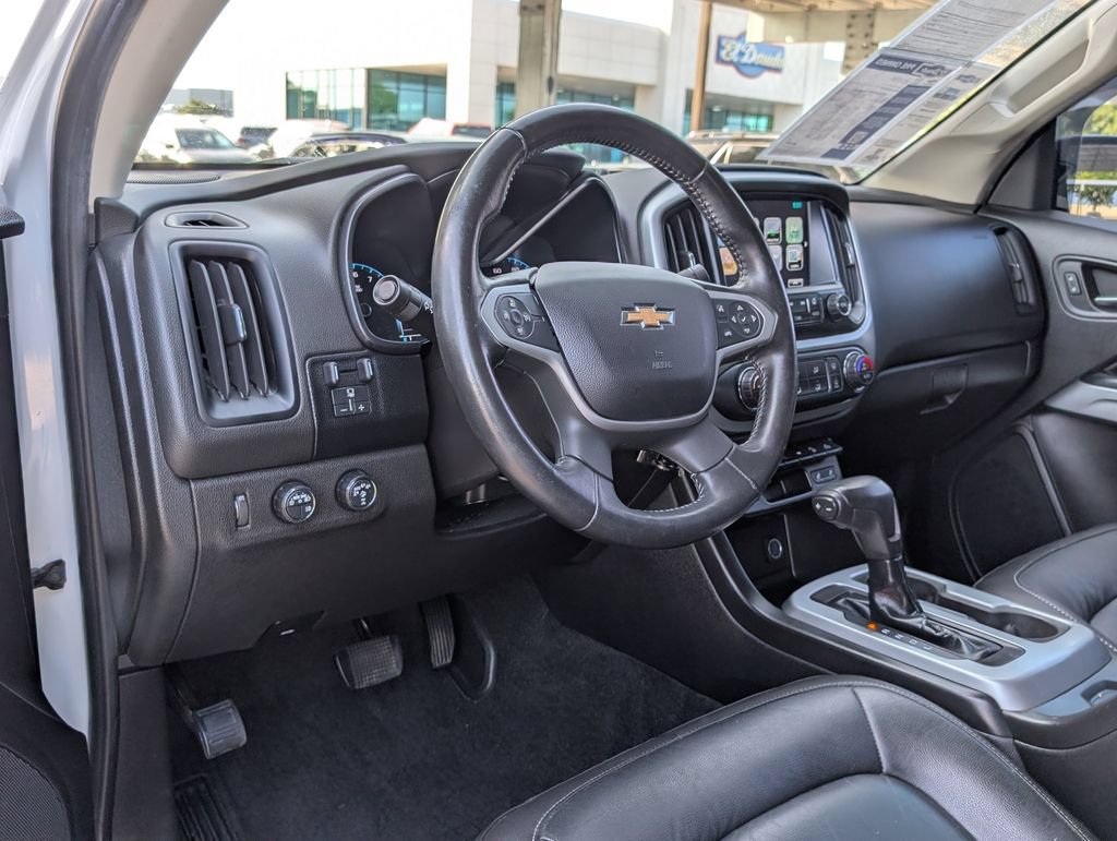 Certified 2018 Chevrolet Colorado ZR2 w/ ZR2 Dusk Special Edition AWD/4WD image 4