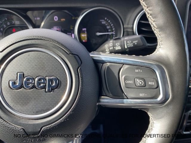 Used 2022 Jeep Wrangler Unlimited Sahara w/ Cold Weather Group image 15