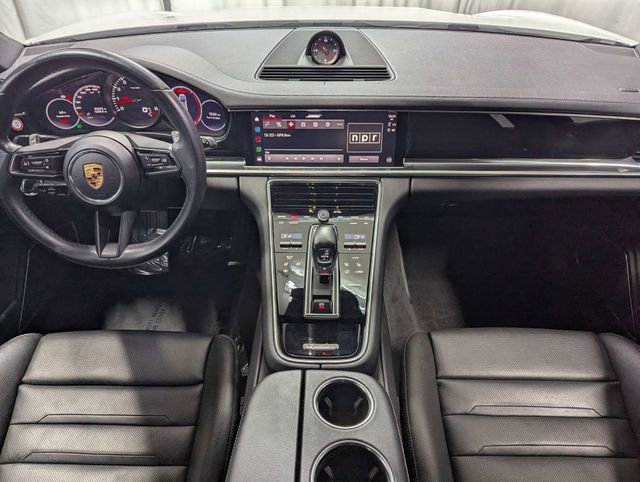 Used 2022 Porsche Panamera 4 Platinum Edition image 6