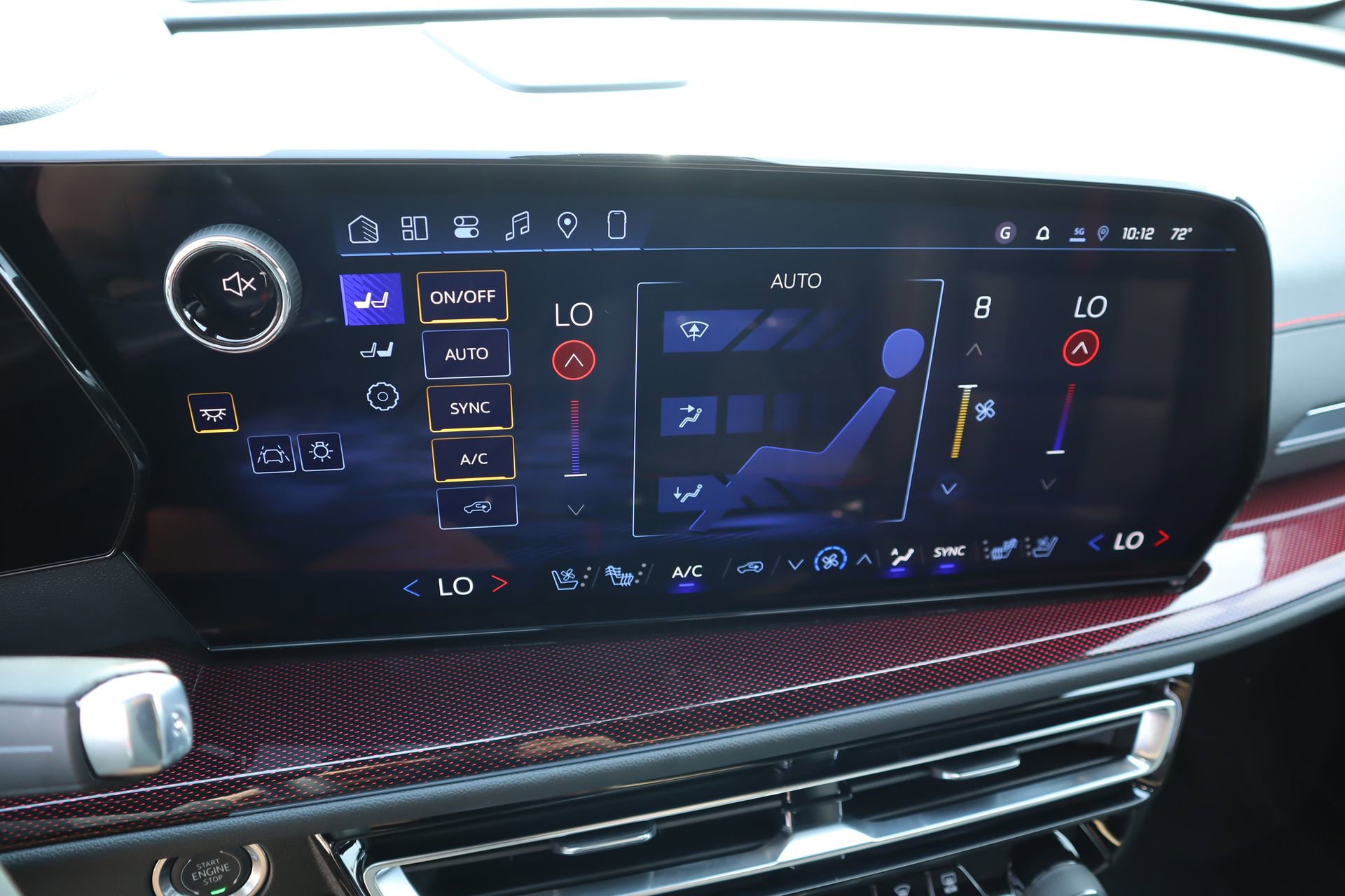 New 2026 Chevrolet Traverse RS image 7