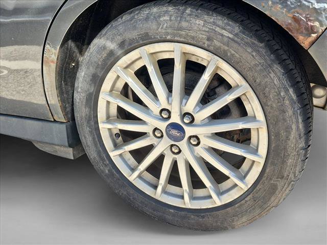 Used 2016 Ford C-MAX SE w/ Cold Weather Package FWD image 10