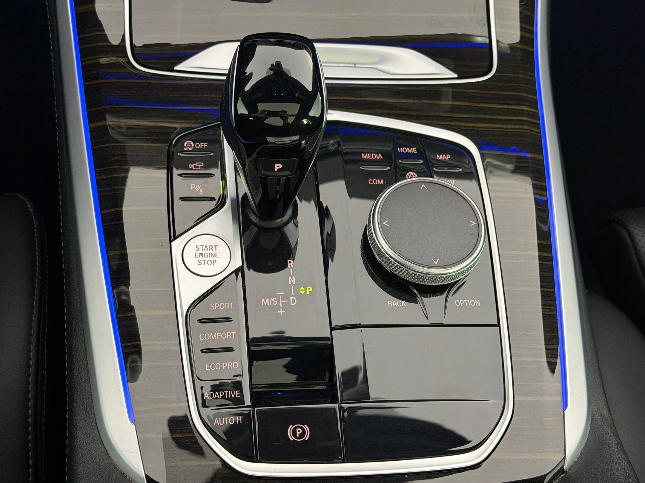 Used 2023 BMW X5 sDrive40i w/ Parking Assistance Package image 18