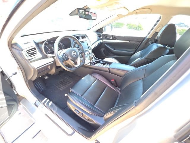 Used 2023 Nissan Maxima SV w/ Floor Mat Group FWD image 12